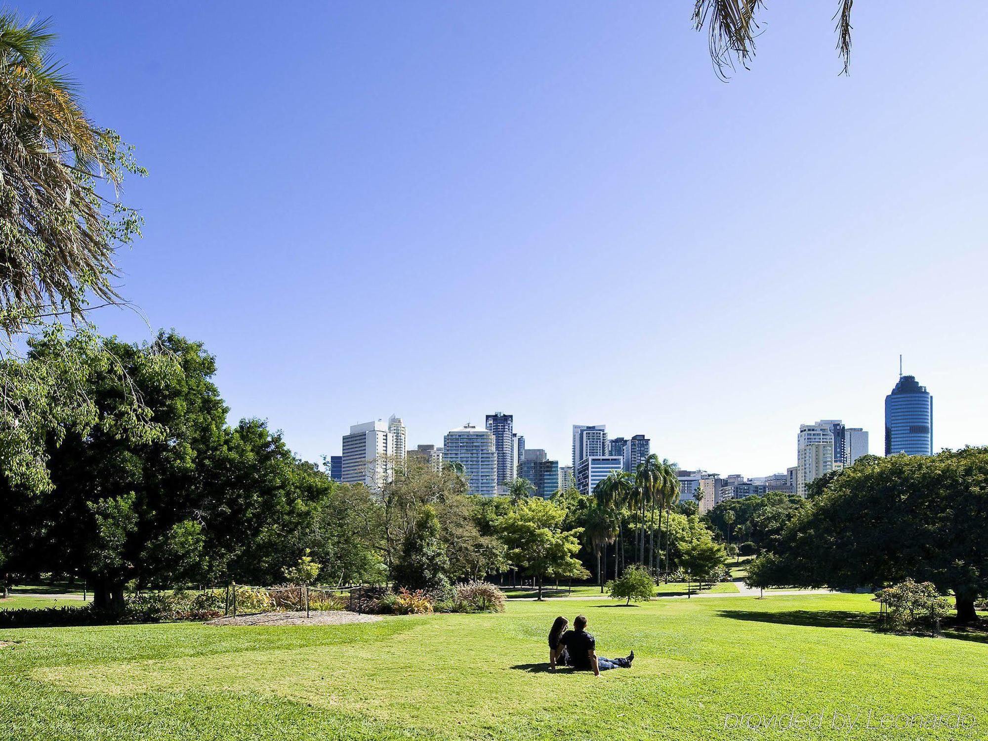 Amora Hotel Бризбейн Екстериор снимка The Domain, Sydney